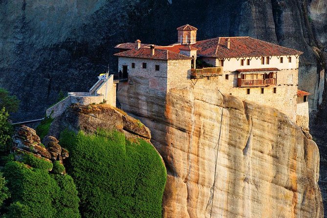 2-Day Trip to Delphi and Meteora From Athens - The Sum Up