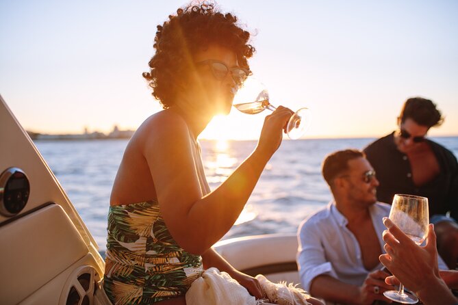 2 Hours Aperitif on Boat at Sunset - Common Questions