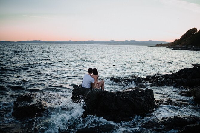 30 Minute Private Vacation Photography Session With Local Photographer in Victoria - Booking Your 30 Minute Session in Victoria