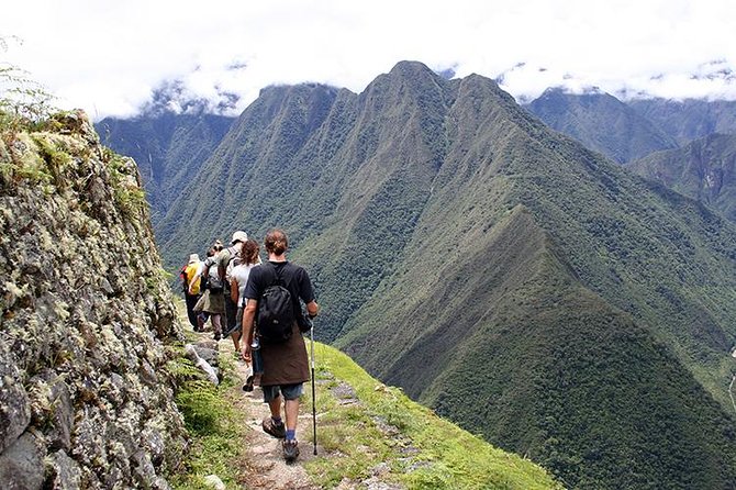 4-Day Trek to Machu Picchu Through the Inca Trail - Inclusions and Exclusions