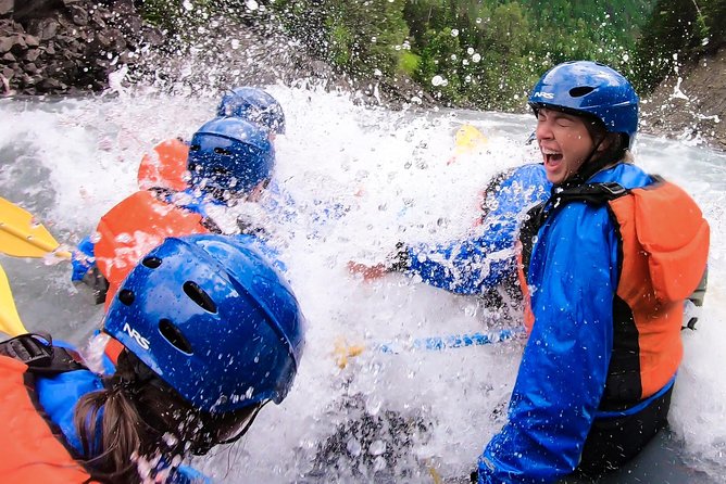 4-hour Guided White Water Rafting Trip  - Revelstoke - Common Questions
