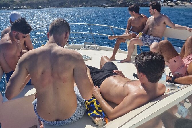 6 Hours Trip (6 Stops for Swimming) Cruise With Drinks and Snack  - The Sum Up