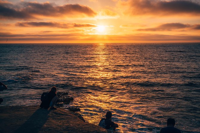 A La Jolla Stroll: A Self-Guided Audio Tour of Californias Riviera - The Sum Up