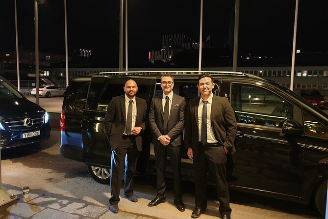Airport Limousine Transfer: Arlanda Airport to Stockholm City 1-7 Passengers - Accessibility and Amenities