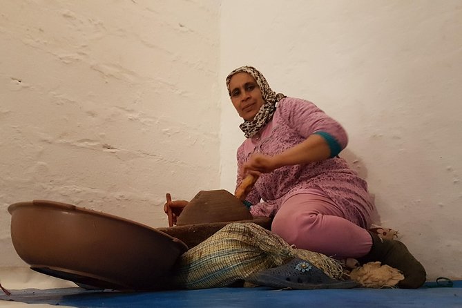 Argan Forest, Tea Time at a Berbers Family & Visit of an Argan Cooperative. - Common Questions