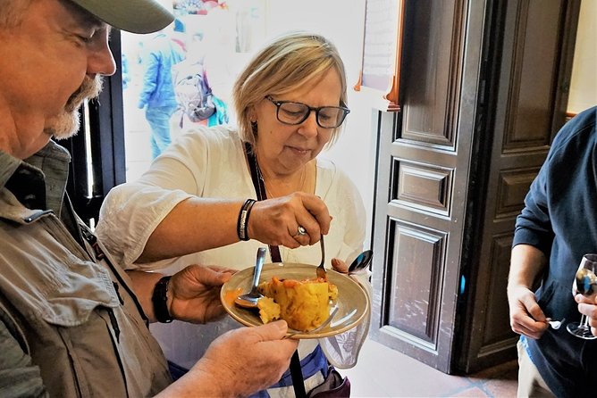 BEST OF Granada: Flamenco, Tapas and Wine Tour - by OhMyGoodGuide! - The Sum Up