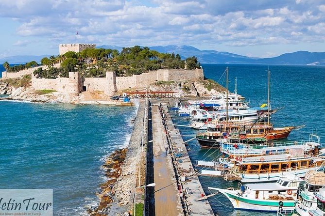 Boat Trip With Lunch Around Kusadasi Peninsula - Explore Kusadasi Peninsula and Castle
