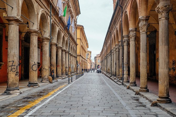 Bologna Private City Kickstart Tour - The Sum Up