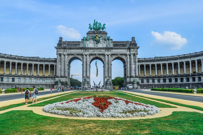 Brussels: Historical Highlights & Belgian Food Tasting Tour - Exploring the Vibrant Food Markets in Brussels