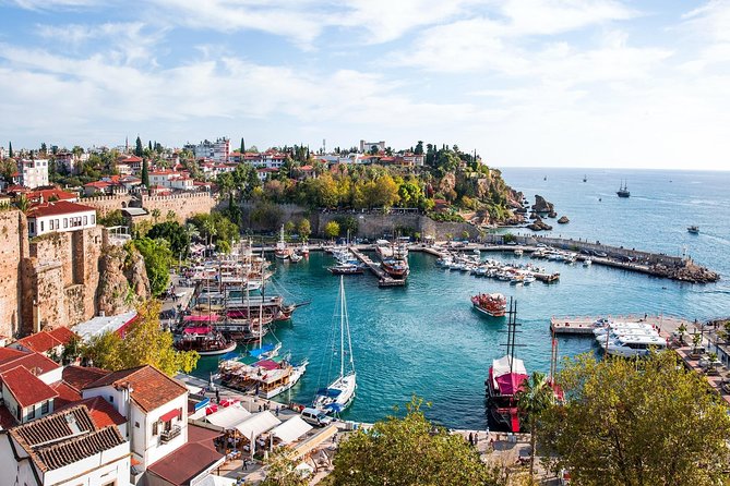 Cable Car, Boat Trip & Waterfall Full-Day Tour - Tour Highlights
