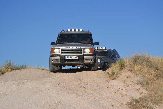 Cappadocia Jeep Safari With Hot Air Balloon Watch at Sunrise - Common Questions