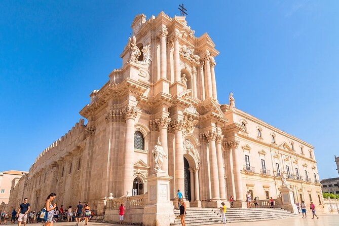 Catania Airport Transfer to Syracuse and Taormina - Common Questions
