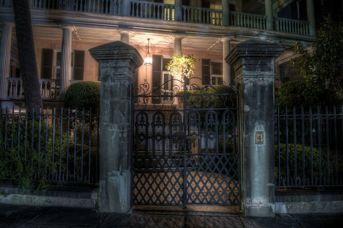 Charleston Haunted Pub Crawl - Tour Information and Booking Details