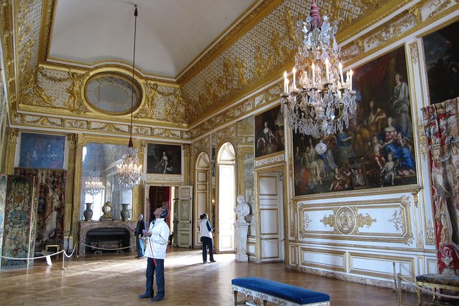 Château of Versailles and Marie Antoinettes Petit Trianon Private Tour - Common Questions