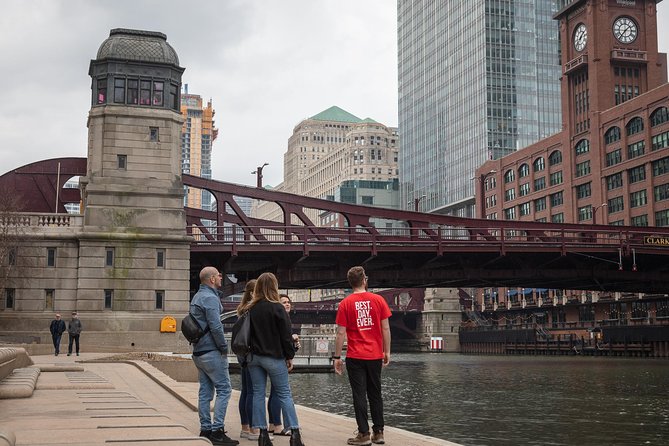 Chicago: Architecture, History & Highlights Small Group Tour - The Sum Up