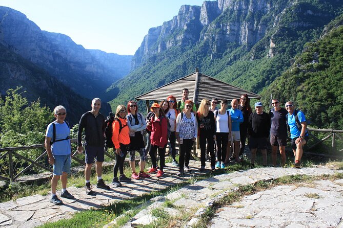 Crossing Vikos Gorge - Gorge Overview