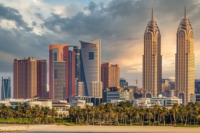 Dubai Adventure : 10 Tastings Delicious Food Private Tour - Authentic Arabian Street Food