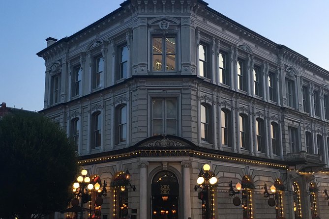 Enjoy A Private Tour of Beautiful Victoria! - Guides Expertise and Knowledge