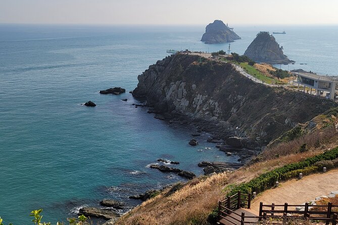 Enjoy Seafood After Walking Along the Coast From Igidae Park to Oryukdo Park. - Common Questions