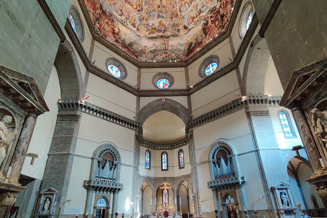 Florence Cathedral & Arno Cruise: Journey Through Art and Beauty - Dress Code and Accessibility Information