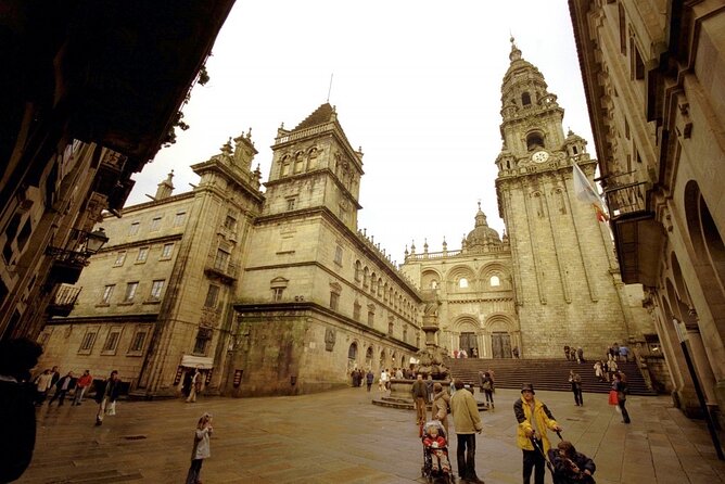 Full Day Santiago De Compostela Private Tour From Vigo, Shore Excursion - Tips for a Memorable Experience