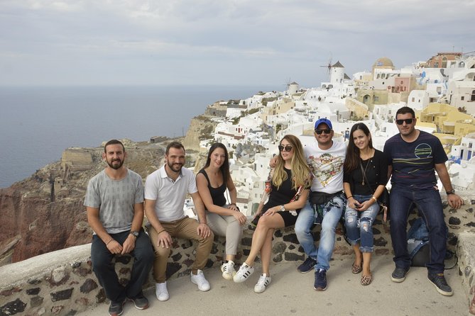 Full Day Santorini Highlights and Venetian Castles Small Group Tour - The Sum Up
