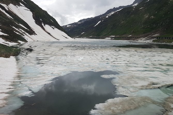 Glacier Express Panoramic Train Round Trip From Zürich With Private Guide - Common Questions