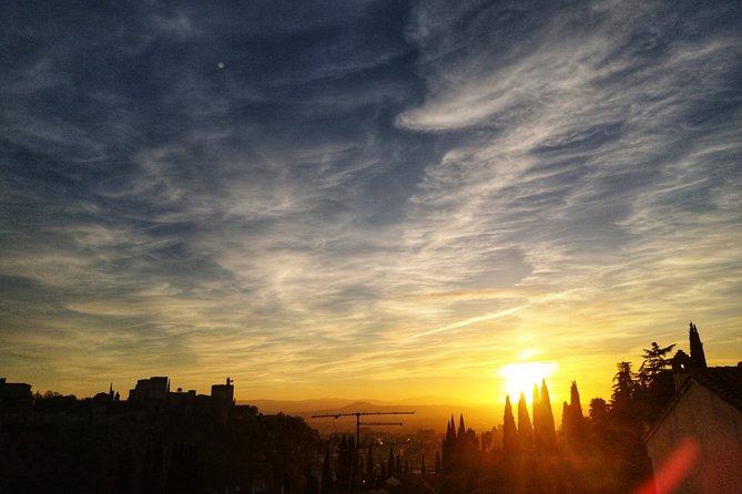 Granada: Albaicin and Sacromonte Sunset Tour - by Oh My Good Guide! - Additional Information