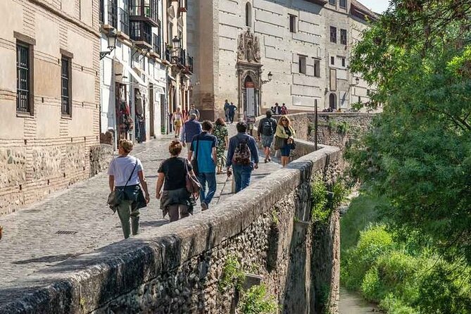 Granada Self-Guided Audio Tour - The Sum Up
