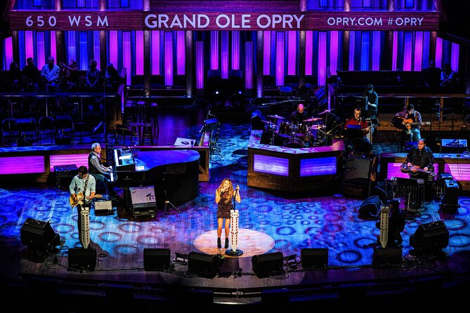 Grand Ole Opry VIP Experience: Admission With Lounge Access and Artist Visit - Meeting Mark Wills