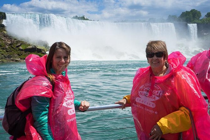 Guided Day Trip to Canadian Side of Niagara Falls From Toronto - The Sum Up