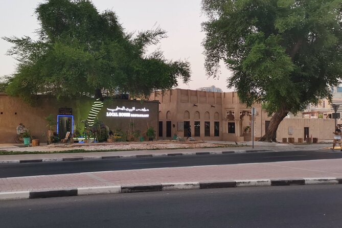 Guided Walking Tour Dubai Old Town, Creek, Abra, Souks - Review Examples