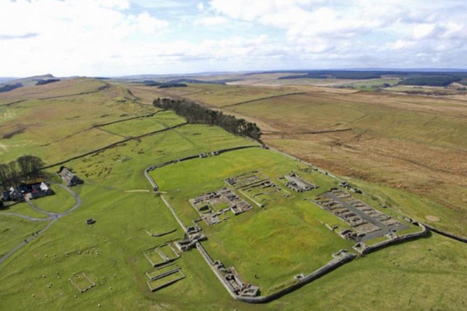 Hadrians Wall - Full Day - Up to 8 People - Smooth and Hassle-free Logistics