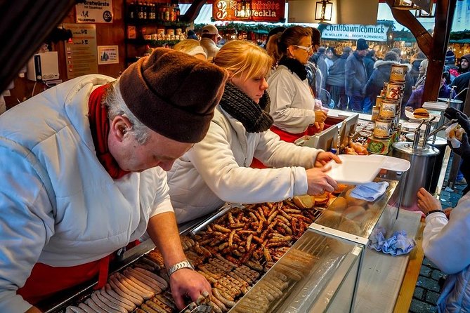 Holiday Hike Chicago-Style: Festive Food & Walking Tour - Complaints and Customer Confusion