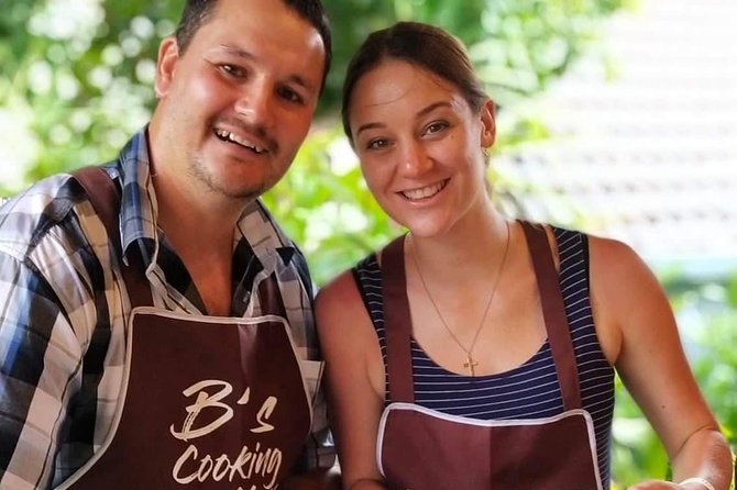 Home Style Family Class With Fruit Carving and Market Tour - Common Questions