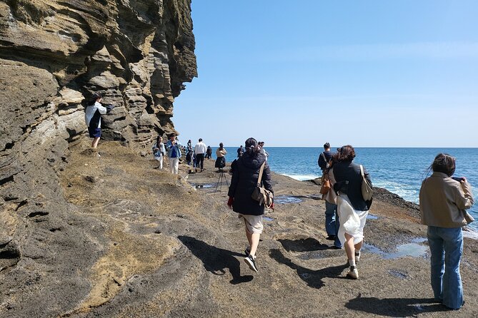 Jeju West Island Bus(Or Taxi) Tour Includes Lunch & Entrance Fee - The Sum Up