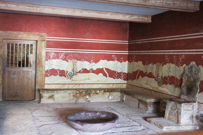 Knossos Palace Self-Guided Treasure Hunt & Tour - Common Questions
