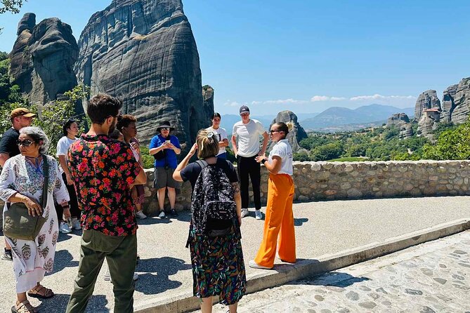 Local Agency - 1 Day by Train Thessaloniki to Meteora in English or Spanish - Immersive Cultural Experience