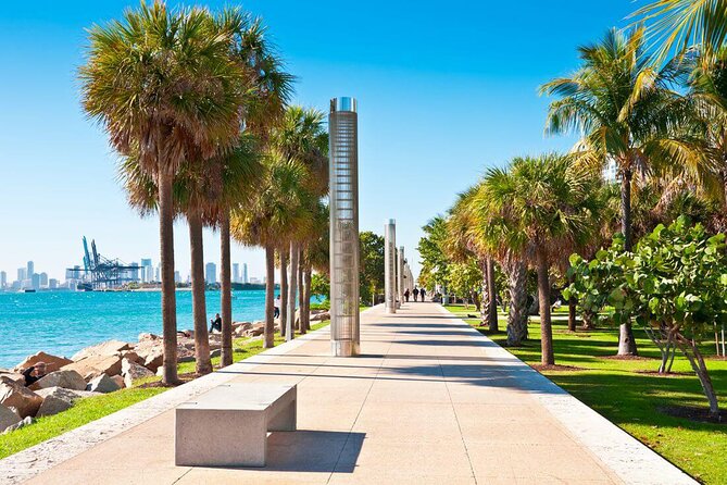 Miami Beach Art Deco, History & Crime Non-Touristy Walking Tour - Booking and Practical Information