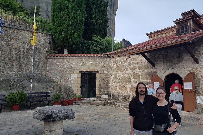 Midday Meteora Monastery Tour From Kalabakas Train Station - Scenic Beauty and Informative Guides