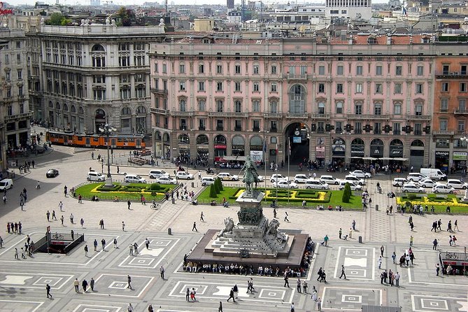 Milan Airport Transfer: Milan City to Malpensa Airport MXP in Luxury Van - The Sum Up
