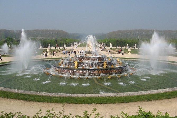 NEW Virtual Guided Tour of Monuments of Paris - Cancellation Policy