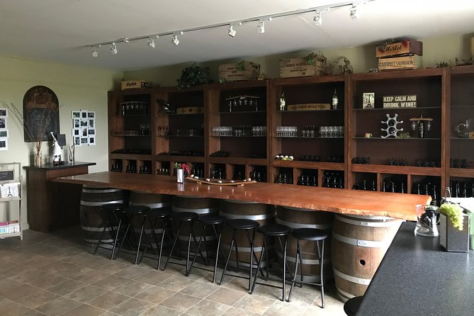 Niagara-on-the-Lake Wine and Beer Small-Group Tasting Tour  - Niagara Falls & Around - Transportation and Meeting Point