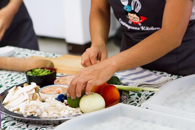Off the Beaten Path Thai Cooking Class - Customer Satisfaction and Communication