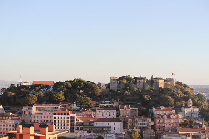 Old Lisbon: Alfama and São Jorge Neighborhoods 3-Hour Walking Tour - The Sum Up