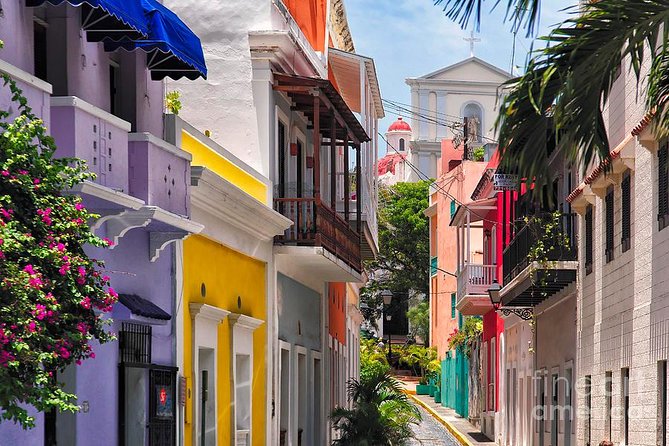 Old San Juan Deluxe Walking Tour - Tour Guide and Group Size