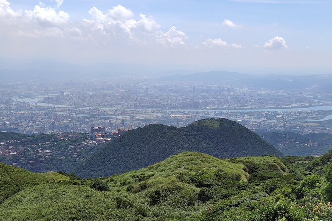 One Day Hike Around Yangmingshan - Recommended Itinerary for a One Day Hike