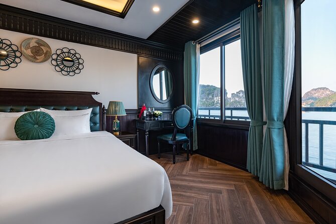 Overnight Rita Cruise Transfer Service & Kayaking - The Sum Up