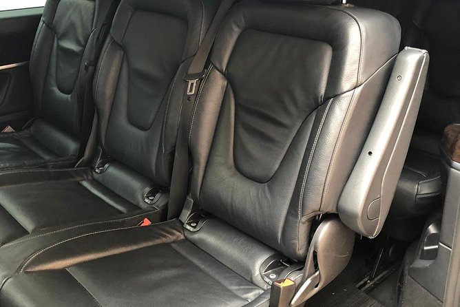 Palamós to Girona Airport (GRO) - Departure Private Van Transfer - Common Questions
