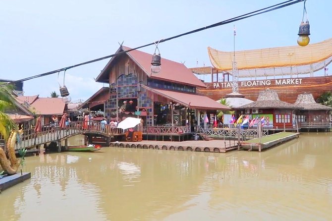 Pattaya Floating Market With Free Pattaya Landmarks Tour - Additional Attractions Near the Pattaya Floating Market